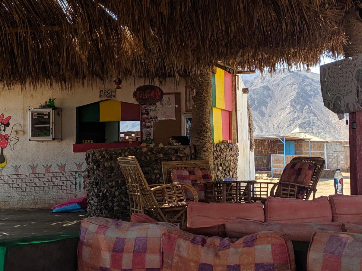 Half Moon Camp Hotel Taba Exterior foto